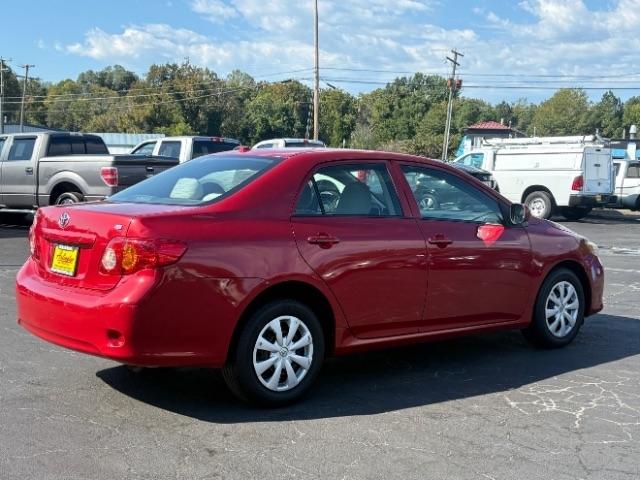 Toyota Corolla 4dr Sdn Man (Natl) 2009