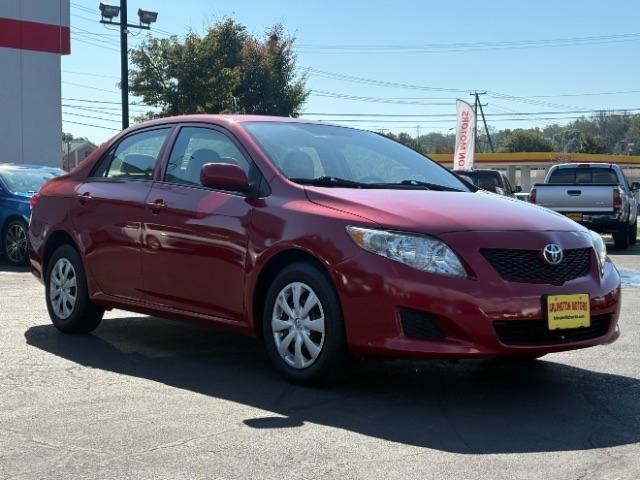Toyota Corolla 4dr Sdn Man (Natl) 2009