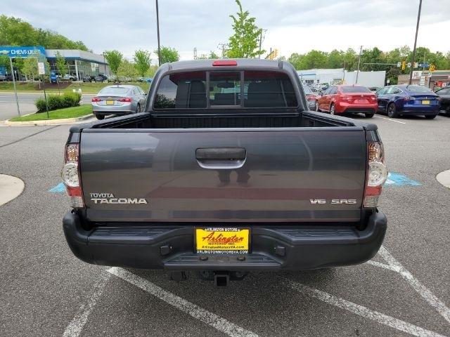 Toyota Tacoma 4WD Double V6 MT (Natl) 2010