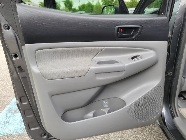Toyota Tacoma 4WD Double V6 MT (Natl) 2010