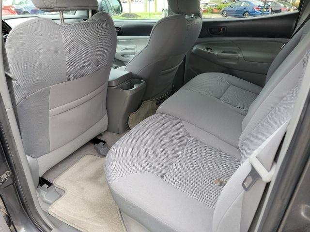 Toyota Tacoma 4WD Double V6 MT (Natl) 2010