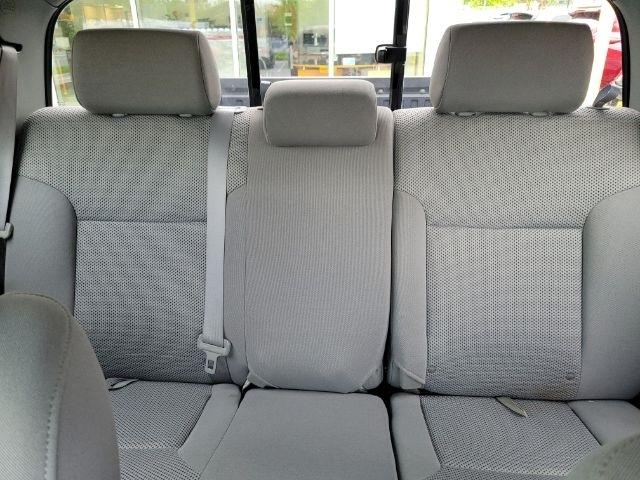 Toyota Tacoma 4WD Double V6 MT (Natl) 2010