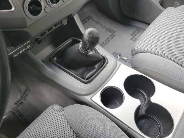 Toyota Tacoma 4WD Double V6 MT (Natl) 2010