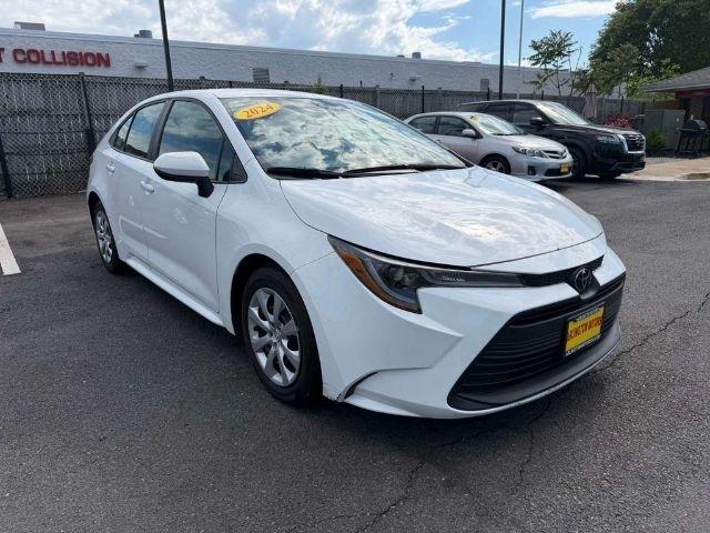 Toyota Corolla LE CVT (Natl) 2024