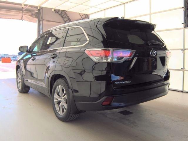 Toyota Highlander AWD 4dr V6 XLE (Natl) 2014