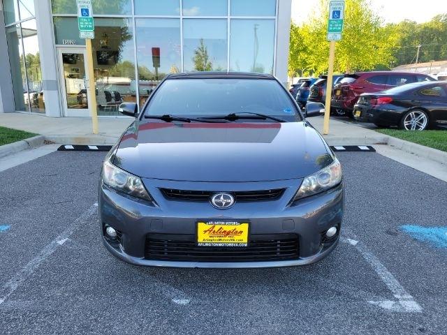 Scion tC 2dr HB Man (Natl) 2011