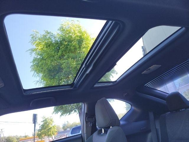 Scion tC 2dr HB Man (Natl) 2011