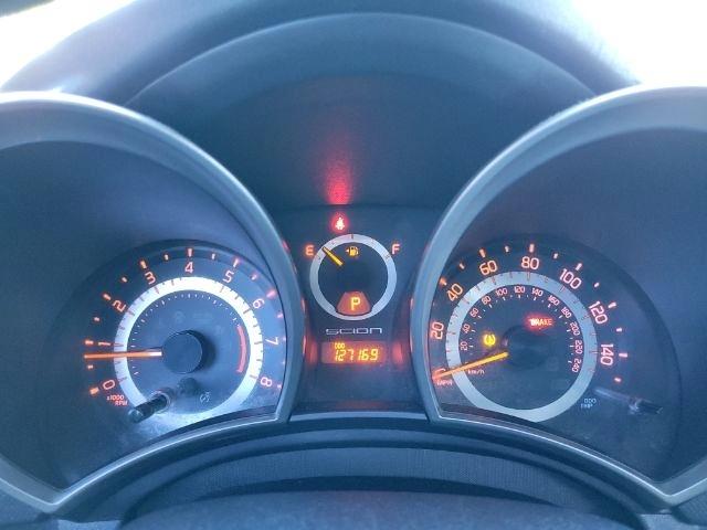 Scion tC 2dr HB Man (Natl) 2011