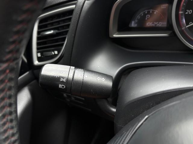 Mazda MAZDA3 4dr Sdn Auto i Touring 2014