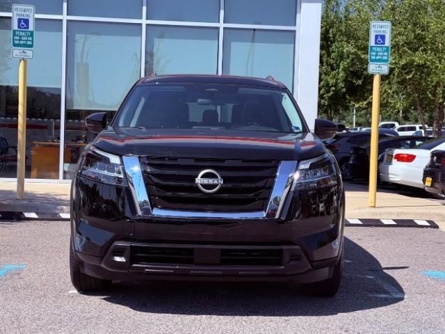 Nissan Pathfinder SV 2WD 2022