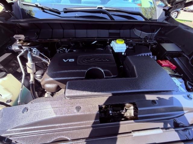 Nissan Pathfinder SV 2WD 2022