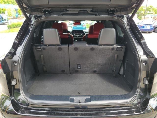 Toyota Highlander Platinum FWD (Natl) 2023