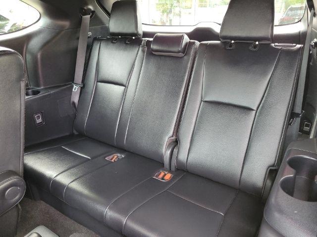 Toyota Highlander Platinum FWD (Natl) 2023