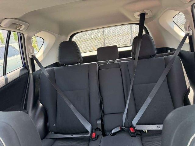 Toyota RAV4 AWD 4dr XLE (Natl) 2015