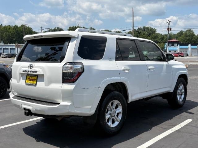 Toyota 4Runner RWD 4dr V6 SR5 Premium (Natl) 2015