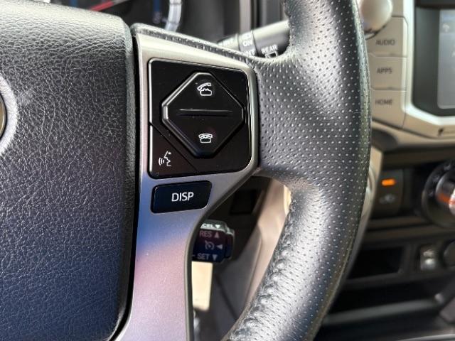 Toyota 4Runner RWD 4dr V6 SR5 Premium (Natl) 2015