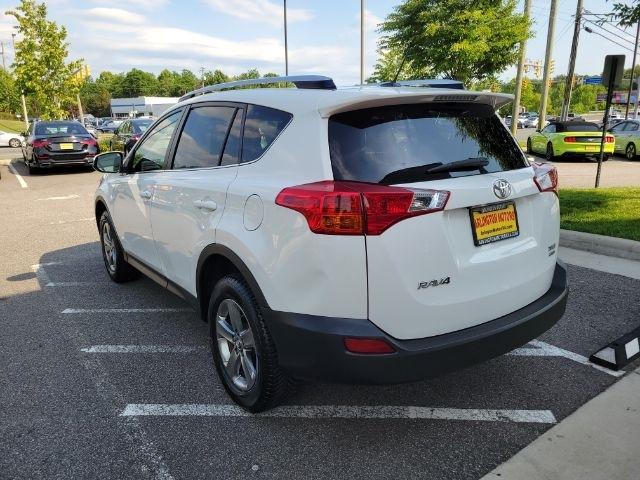 Toyota RAV4 AWD 4dr XLE (Natl) 2015