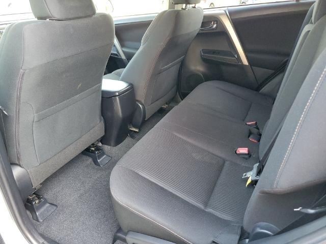 Toyota RAV4 AWD 4dr XLE (Natl) 2015