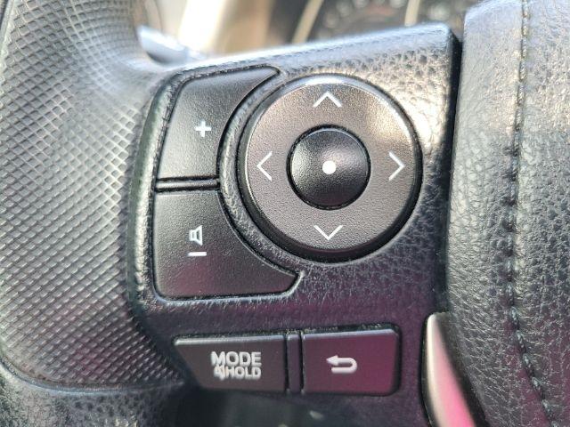 Toyota RAV4 AWD 4dr XLE (Natl) 2015