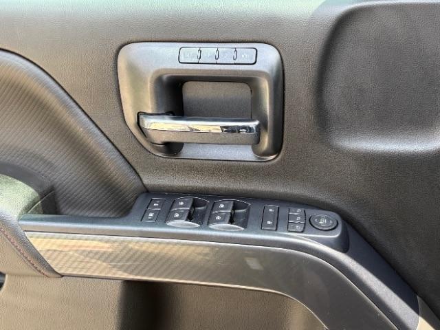 GMC Sierra 1500 4WD Crew Cab 143.5" SLT 2018