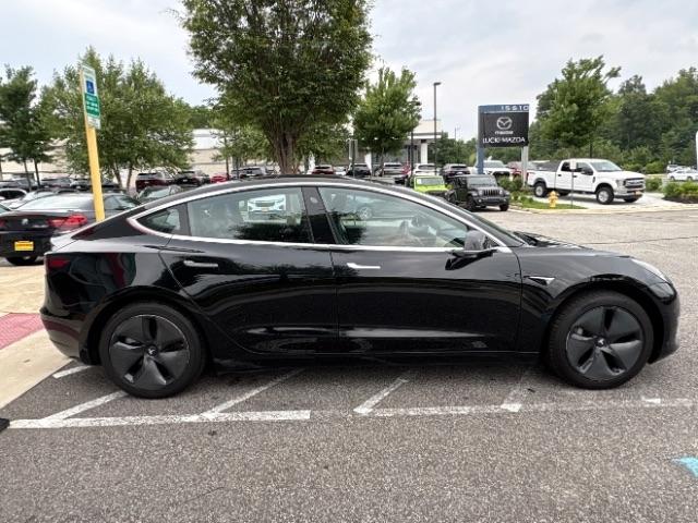 Tesla Model 3 Mid Range Battery RWD 2018