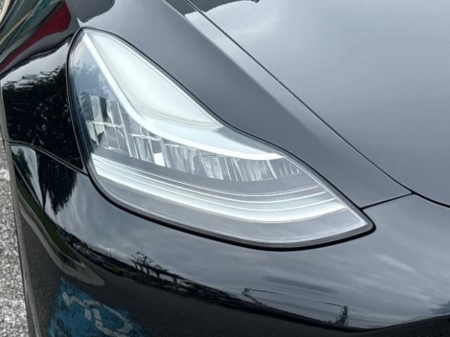 Tesla Model 3 Mid Range Battery RWD 2018