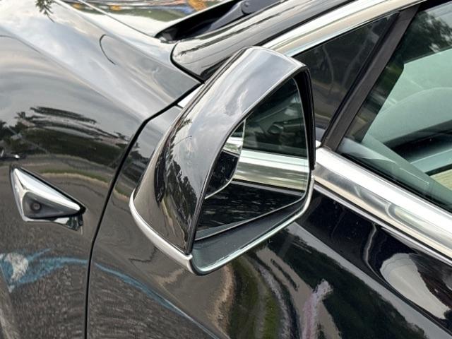 Tesla Model 3 Mid Range Battery RWD 2018