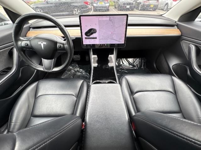 Tesla Model 3 Mid Range Battery RWD 2018