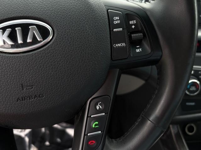 Kia Optima 4dr Sdn 2.4L Auto EX 2012