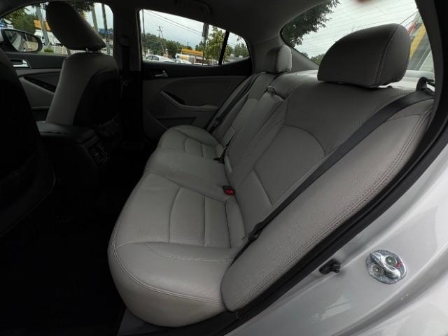 Kia Optima 4dr Sdn 2.4L Auto EX 2012