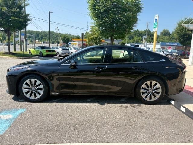 Toyota Mirai Limited Sedan 2022
