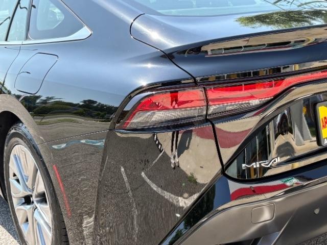 Toyota Mirai Limited Sedan 2022