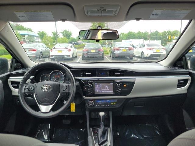 Toyota Corolla 4dr Sdn CVT LE Premium (Natl) 2015