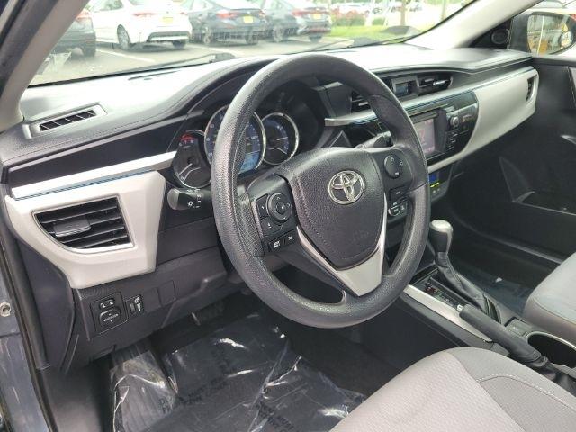 Toyota Corolla 4dr Sdn CVT LE Premium (Natl) 2015