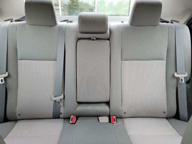 Toyota Corolla 4dr Sdn CVT LE Premium (Natl) 2015