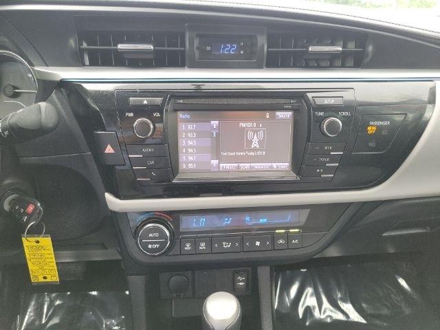 Toyota Corolla 4dr Sdn CVT LE Premium (Natl) 2015
