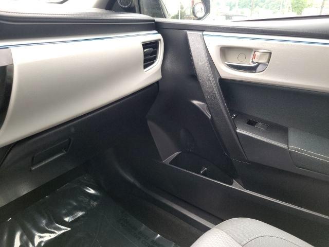 Toyota Corolla 4dr Sdn CVT LE Premium (Natl) 2015