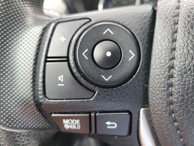 Toyota Corolla 4dr Sdn CVT LE Premium (Natl) 2015