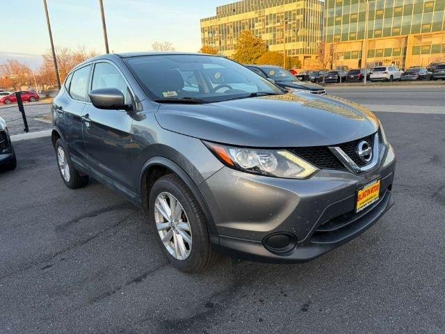 Nissan Rogue Sport FWD S 2017