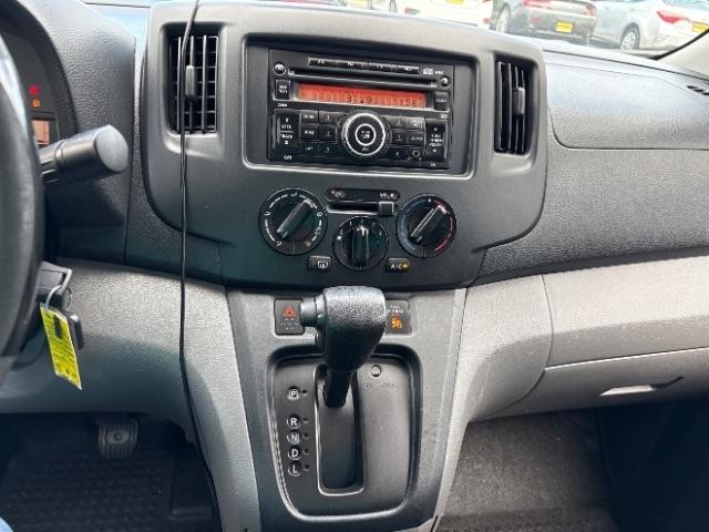 Chevrolet City Express Cargo Van FWD 115" LS 2015