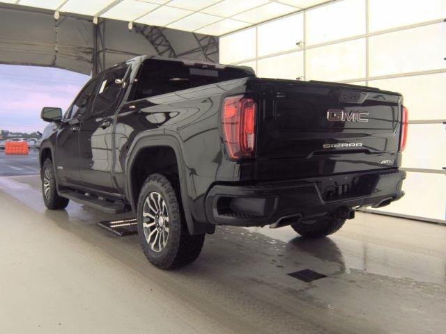 GMC Sierra 1500 4WD Crew Cab 147" AT4 2019