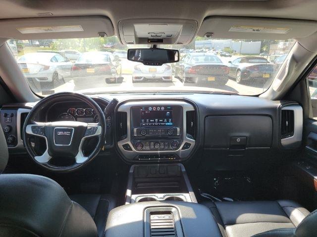 GMC Sierra 1500 4WD Crew Cab 143.5" SLT 2018
