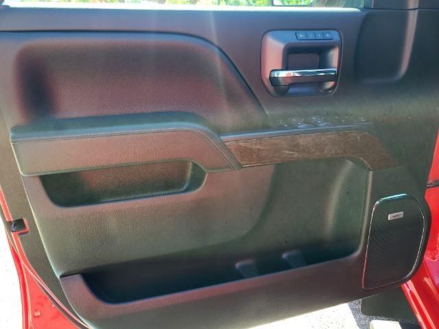 GMC Sierra 1500 4WD Crew Cab 143.5" SLT 2018