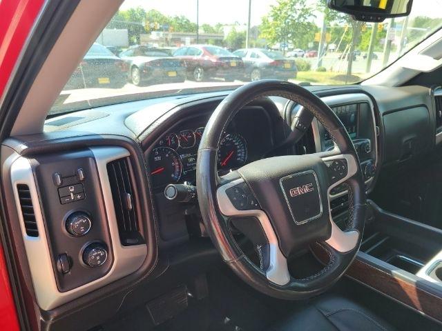 GMC Sierra 1500 4WD Crew Cab 143.5" SLT 2018