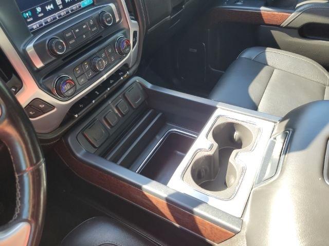 GMC Sierra 1500 4WD Crew Cab 143.5" SLT 2018
