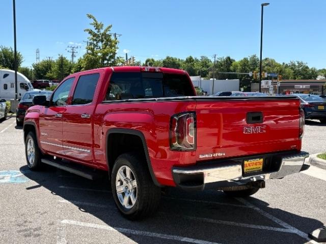 GMC Sierra 1500 4WD Crew Cab 143.5" SLT 2018