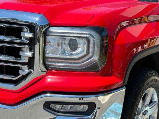 GMC Sierra 1500 4WD Crew Cab 143.5" SLT 2018