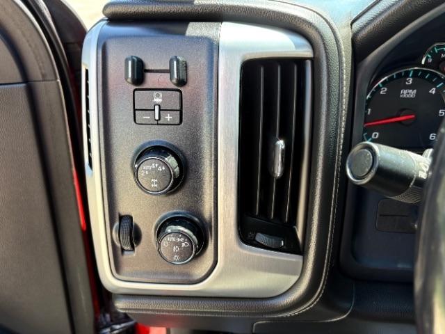 GMC Sierra 1500 4WD Crew Cab 143.5" SLT 2018