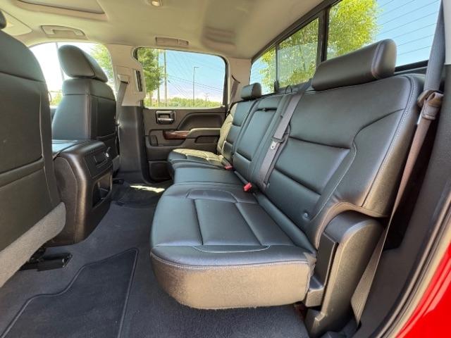 GMC Sierra 1500 4WD Crew Cab 143.5" SLT 2018