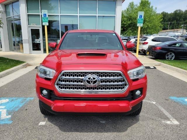 Toyota Tacoma TRD Off Road Double Cab 5' Bed V6 4x4 MT (Natl) 2017